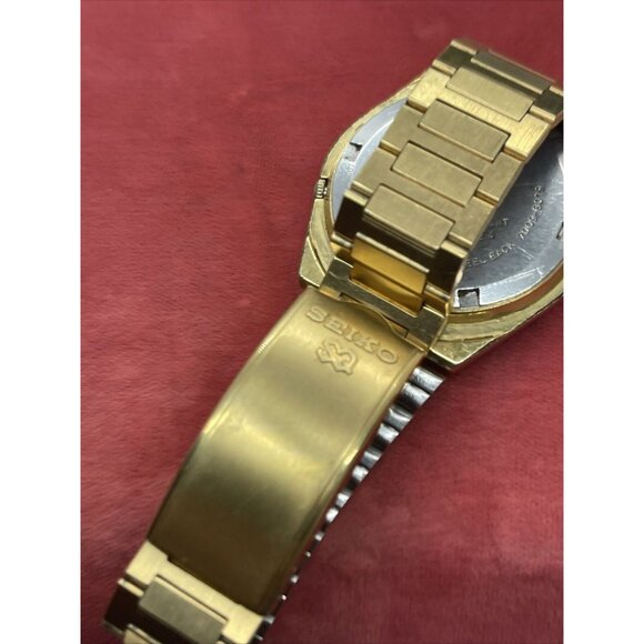 Vintage Seiko 7009- 8079 Watch 17 Jewels Automatic Day Date Running Gold Tone - Picture 8 of 10